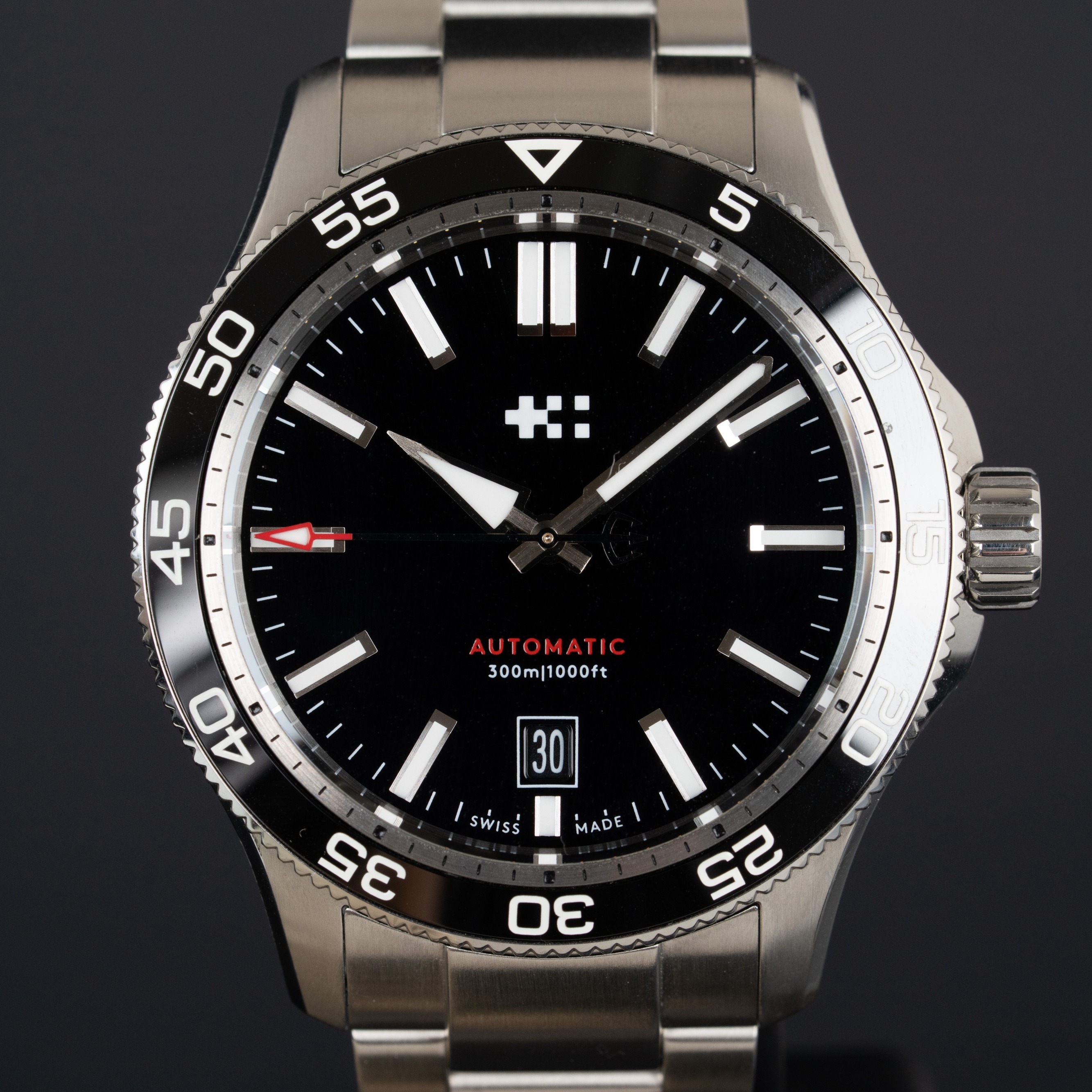 Christopher Ward Trident 40mm Black
